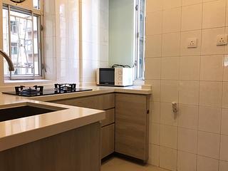 North Point - Yu Wai Mansion 03