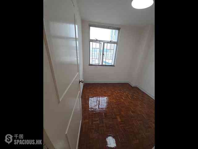 Tai Koo Shing - Tai Koo Shing Tsui Woo Terrace Tung Ting Mansion 03