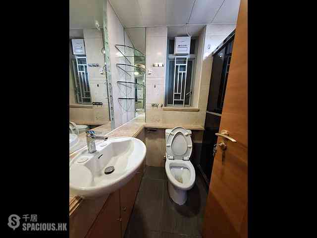 Tsing Yi - Tierra Verde Phase 1 Block 5 42