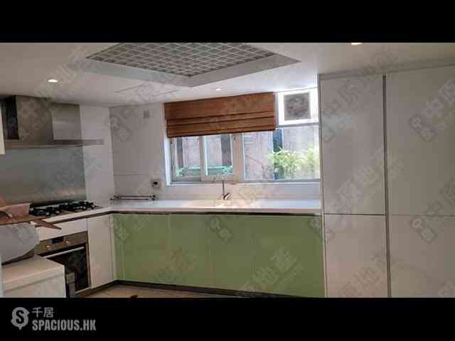 Pok Fu Lam - Villa Cecil 05
