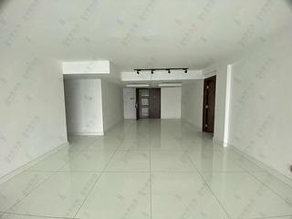 Pok Fu Lam - Villa Cecil Phase 3 Block 2 03