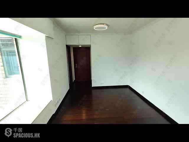 Siu Sai Wan - Island Resort Block 2 04