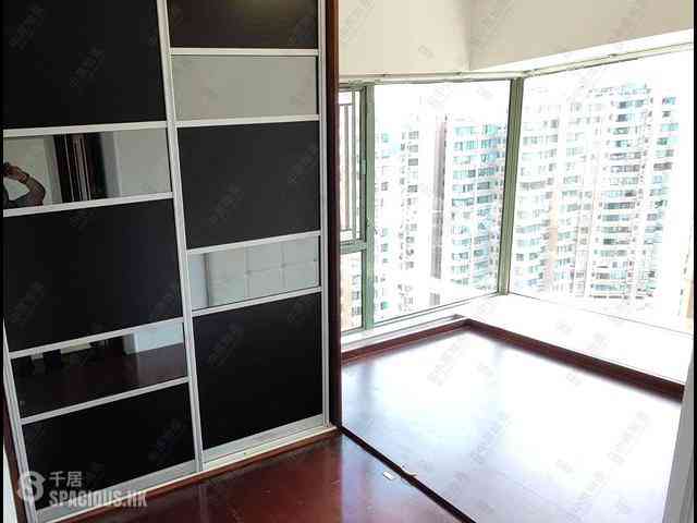 Siu Sai Wan - Island Resort Block 2 10