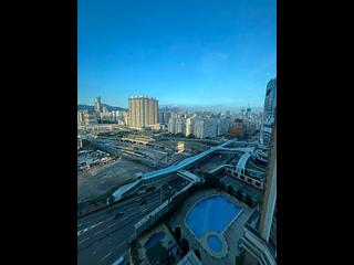 West Kowloon - Sorrento Phase 1 Block 6 06