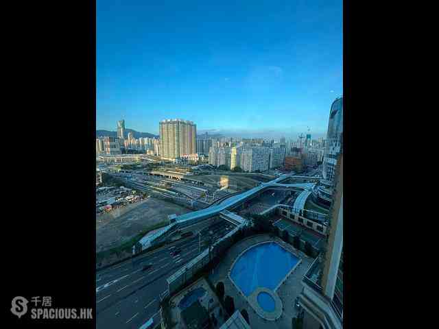 West Kowloon - Sorrento Phase 1 Block 6 06