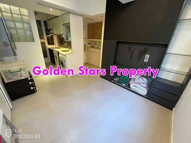 Sai Ying Pun - 36, Eastern Street 01