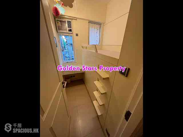 Sai Ying Pun - 36, Eastern Street 06
