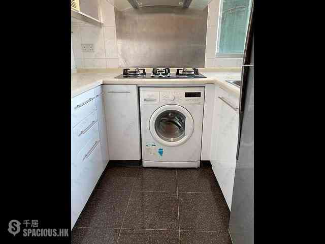 Ap Lei Chau - Sham Wan Towers Block 1 04