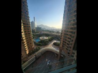 Tai Kok Tsui - Park Avenue Central Park Block 5 09