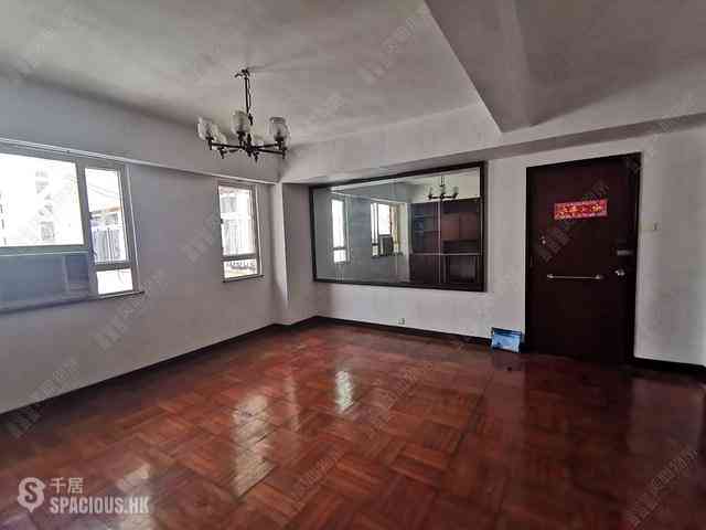 Wan Chai - Pao Woo Mansion 02