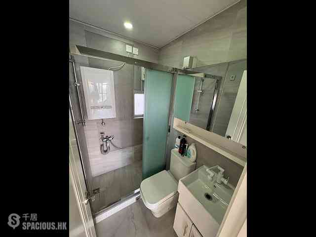 Mong Kok - Cheong Fat Mansion 14