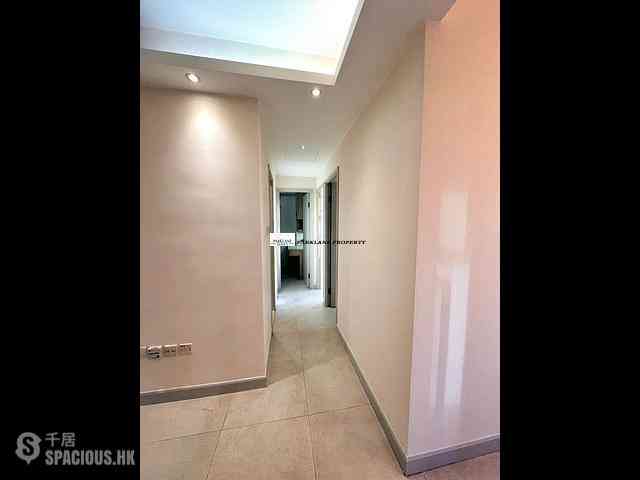 Wan Chai - Diamond Building 02