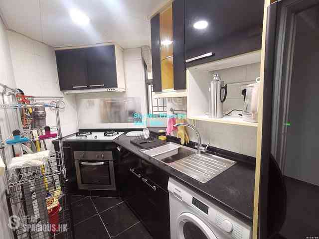 Tai Kok Tsui - Park Avenue Phase 1 Block 6 03