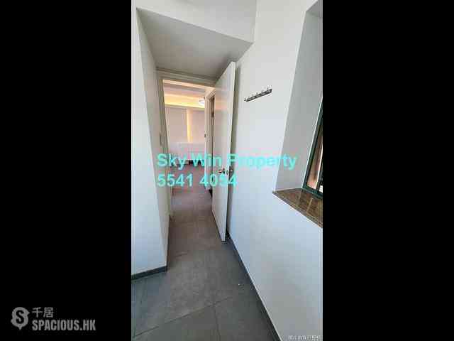 Tai Kok Tsui - Park Avenue Phase 1 Block 6 06