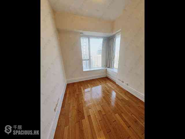 Quarry Bay - The Orchards Block 2 09