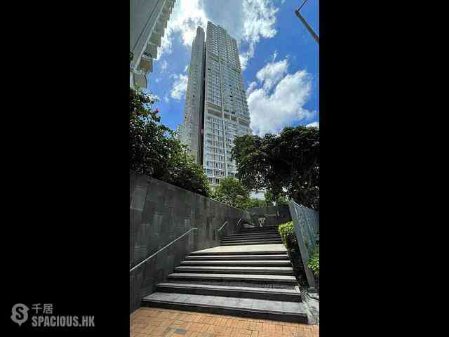 Quarry Bay - The Orchards Block 2 12