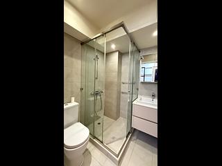 Sai Ying Pun - 345, Queen's Road West 08