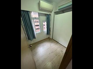 Shek Tong Tsui - Chong Yip Centre Block B 10