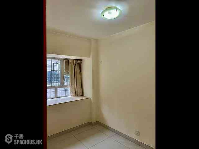 Kennedy Town - Joyful Building 11