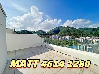 Chung Hom Kok - Magnolia (The Crown Villas) 09