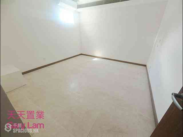 Clear Water Bay - Solemar Villas 23
