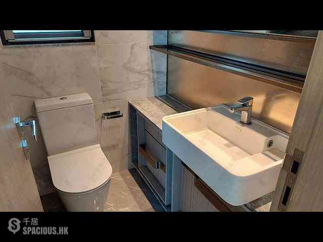 Shau Kei Wan - Lime Gala Block 2 12