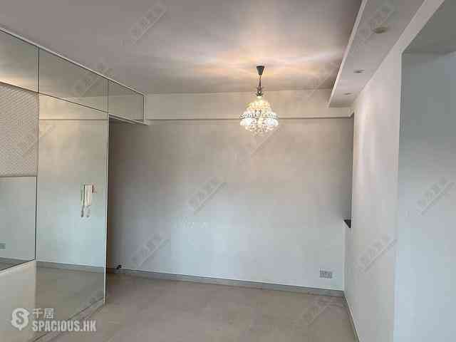 Ap Lei Chau - Sham Wan Towers Block 3 02