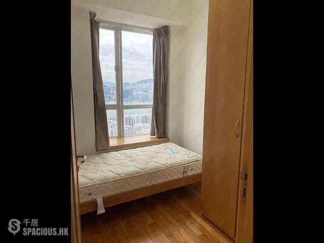 Quarry Bay - The Orchards Block 1 07