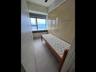 Siu Sai Wan - Island Resort Block 6 04