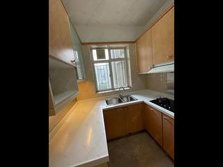 Quarry Bay - The Orchards Block 1 05