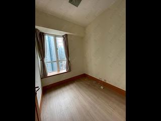 Quarry Bay - The Orchards Block 1 07