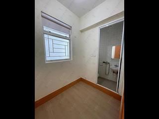 Quarry Bay - The Orchards Block 1 10