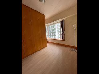 Quarry Bay - The Orchards Block 1 11