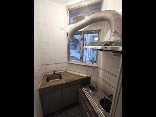 Kennedy Town - Hee Wong Terrace Block 4 04