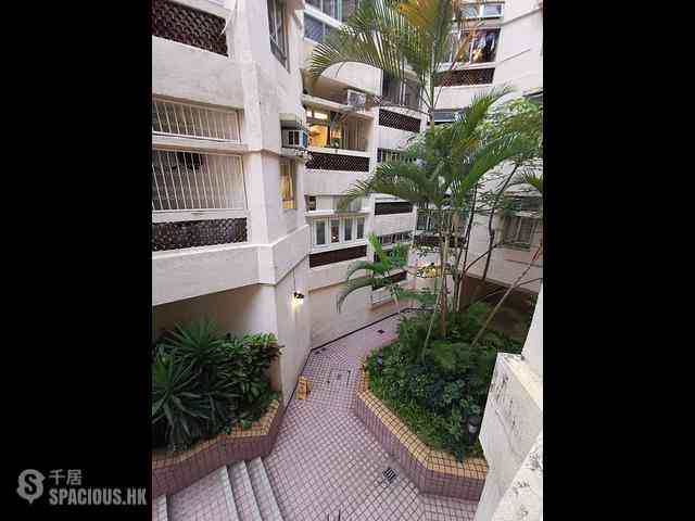 Kennedy Town - Hee Wong Terrace Block 4 06