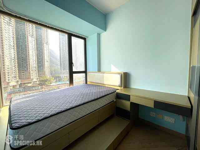 Tung Chung - The Visionary Tower 5 06