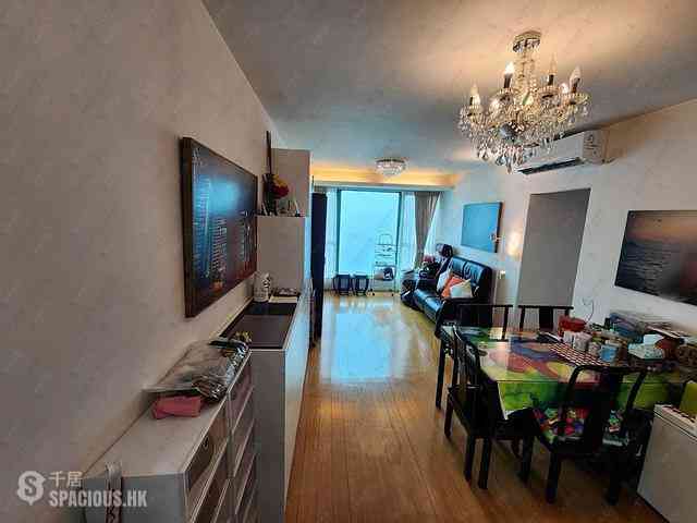 Siu Sai Wan - Island Resort Block 7 03