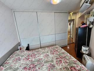 Siu Sai Wan - Island Resort Block 7 04