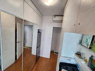 Siu Sai Wan - Island Resort Block 7 08