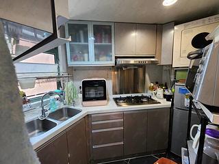 Siu Sai Wan - Island Resort Block 7 12