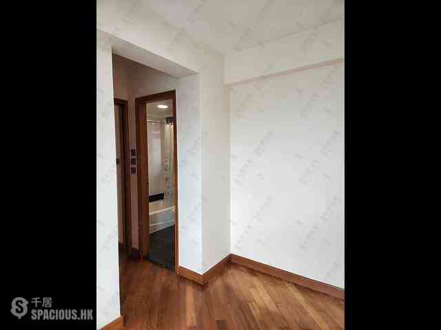 Ap Lei Chau - Sham Wan Towers Block 2 02