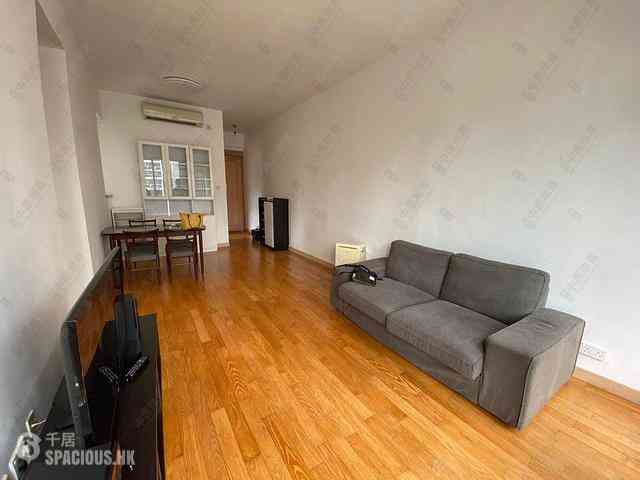 Quarry Bay - The Orchards Block 1 02