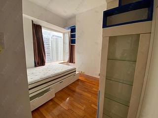 Quarry Bay - The Orchards Block 1 05
