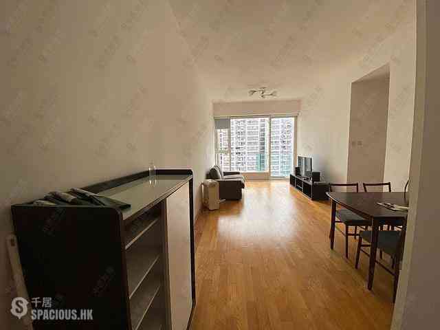 Quarry Bay - The Orchards Block 1 08