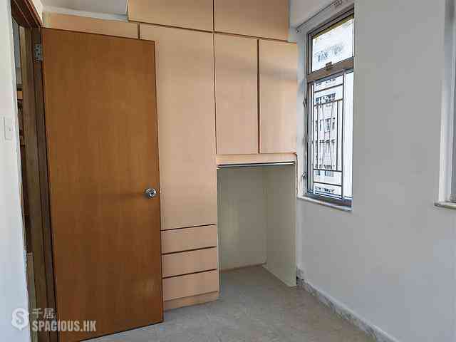 Causeway Bay - Wah Ying Building 06