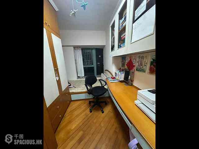 Hung Hom - Laguna Verde Phase 3 Costa Del Sol Block 12A 04