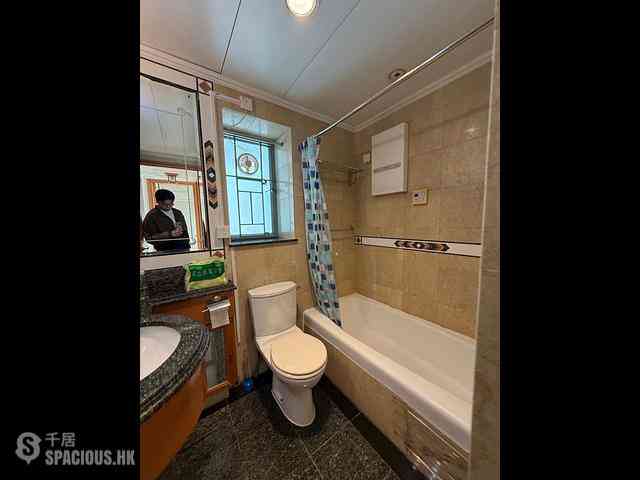 Tiu Keng Leng - Ocean Shores Phase 1 Block 5 05