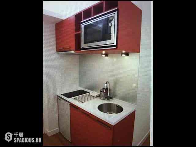 Sheung Wan - 124-126, Wing Lok Street 04