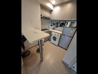 Sheung Wan - Midland Centre Block B 04