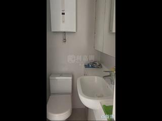 Quarry Bay - Kornhill Block L 03